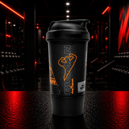 Crni shaker 500 ml Big Man Black PRO s pretincem